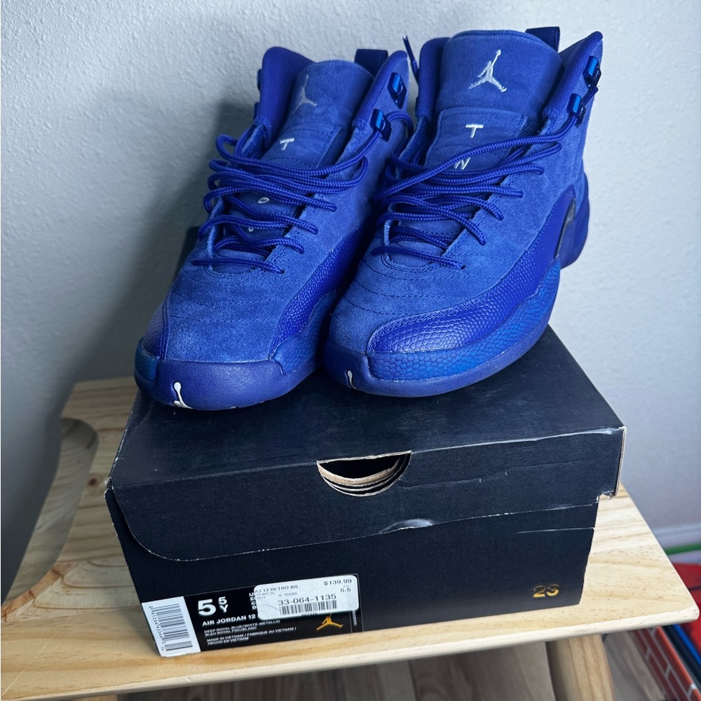 Air Jordan 12 Retro